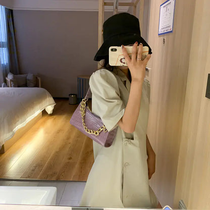 Fashionable Crocodile Pattern Shoulder Bag for Women