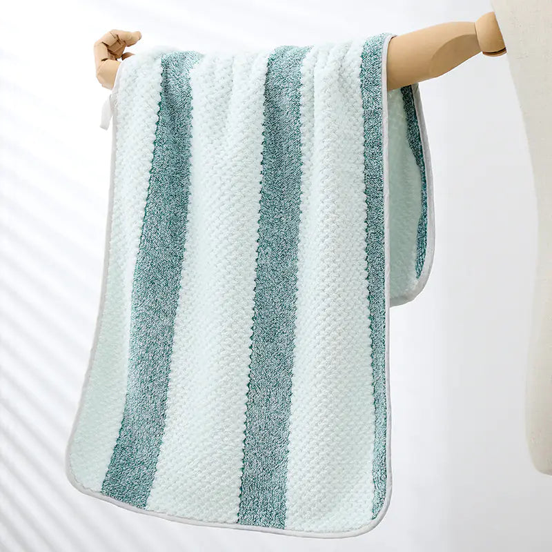 Striped Coral Fleece Absorbent Face Wash Towel (1pc)
