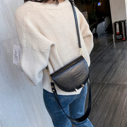 Fashionable Crocodile Pattern Half-Moon Shoulder Bag
